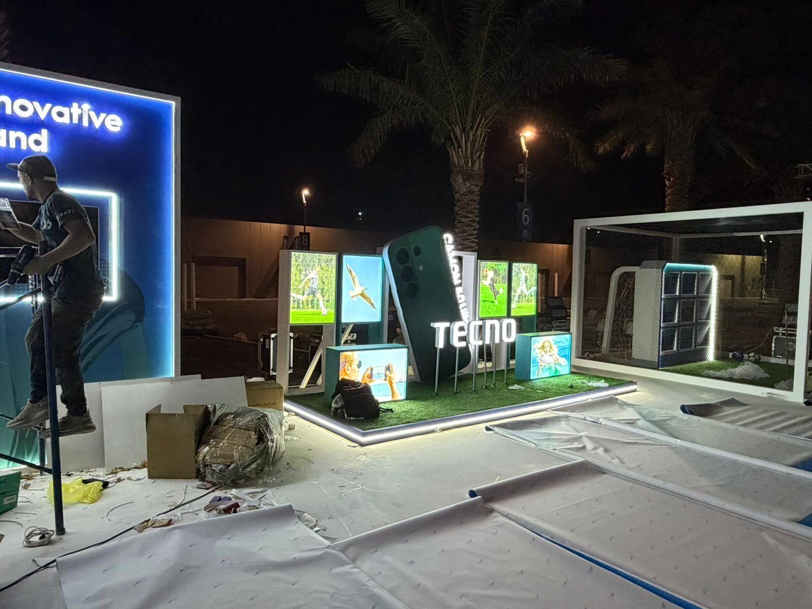 بوثات وأجنحة معارض وفعاليات